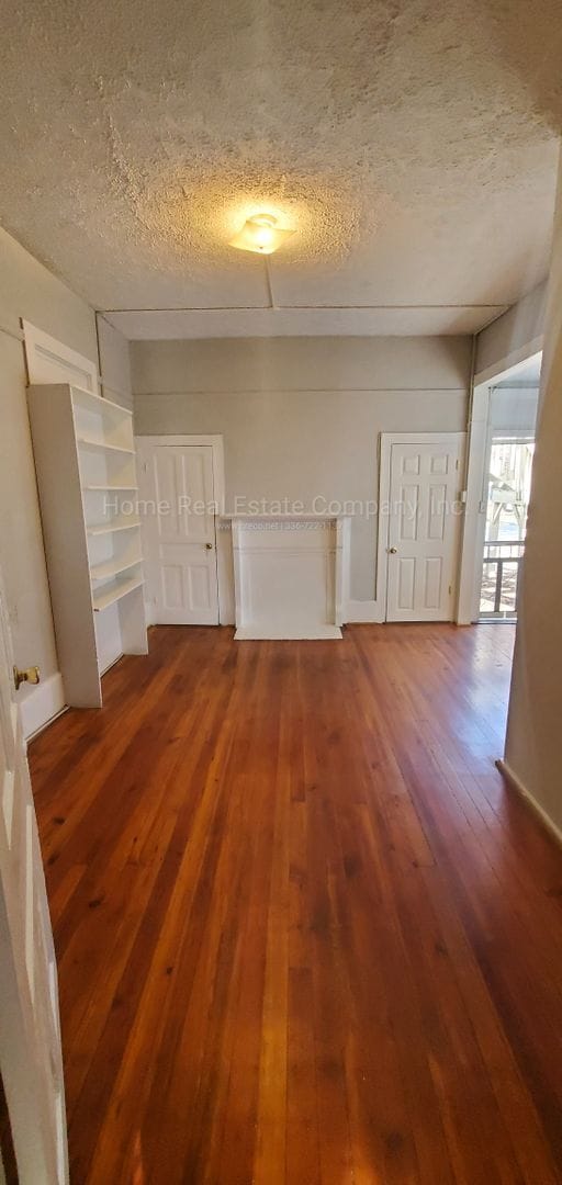 412 W. First Street Apt B