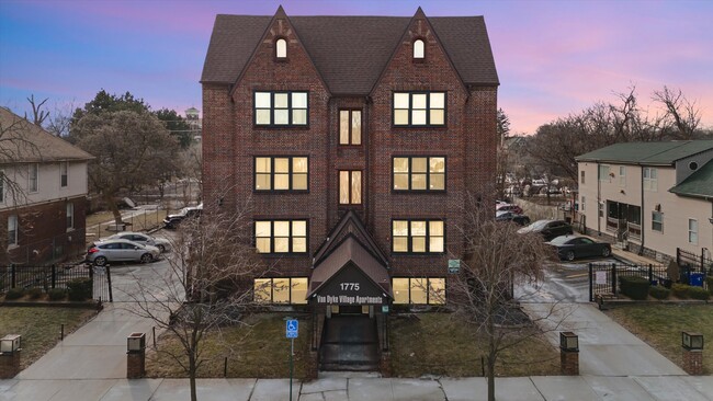 Van Dyke Village Apartments - Van Dyke Village Apartments