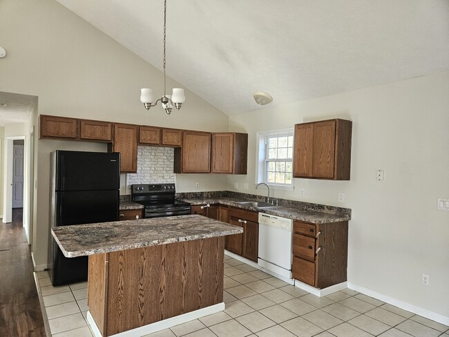 Photo - 109 Debbie Dr