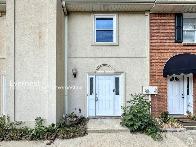 Building Photo - 713 Carr Ave Rental