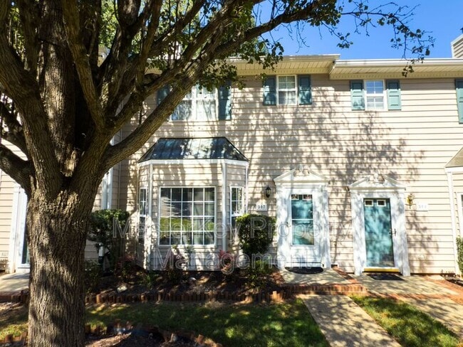 Building Photo - 307 Silverberry Ct Rental