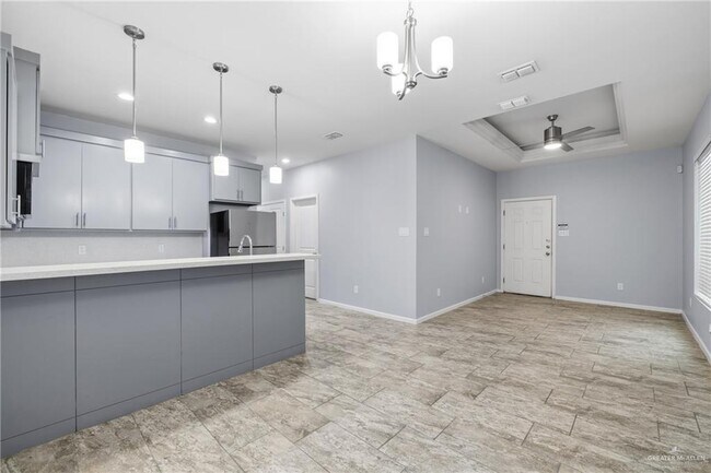 Photo - 17 S Colt Ln Unit 1