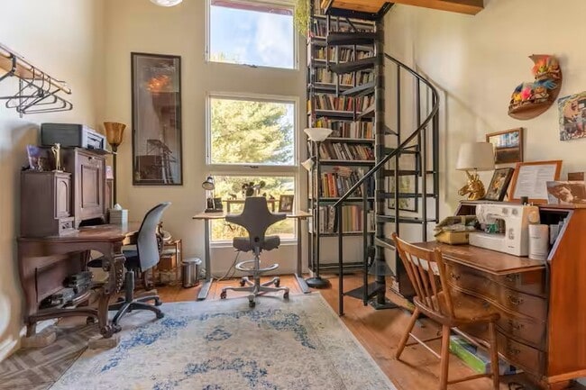 Building Photo - 249 Updike Rd