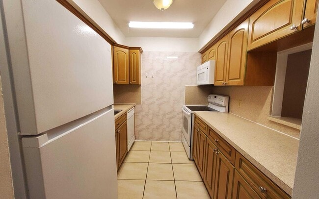 Photo - 12003 Poinciana Blvd Unidad 204