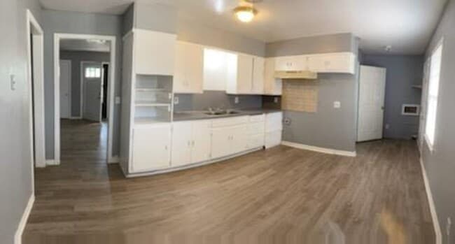 Photo - $0 First Month's Rent / $0 Deposit at Move-in