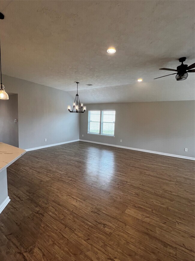 Photo - 6702 Path Way Ct