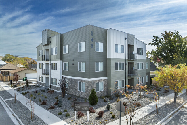 Move-In Ready! New Sparks Apartments with ... - Move-In Ready! New Sparks Apartments with ...