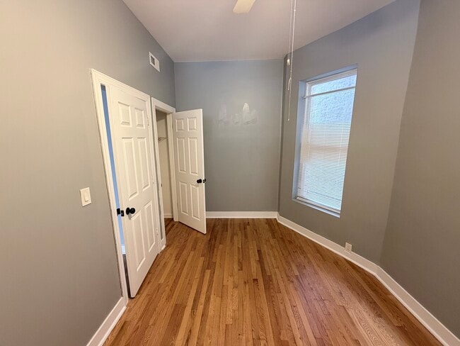 Photo - 3140 W Fulton Blvd