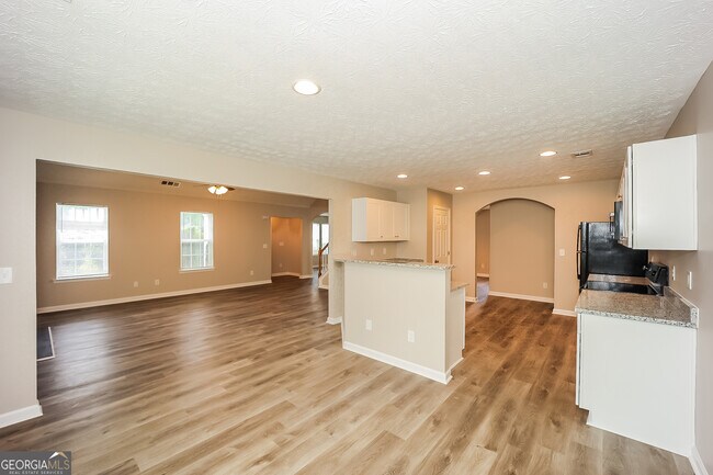 Photo - 8227 Milam Loop