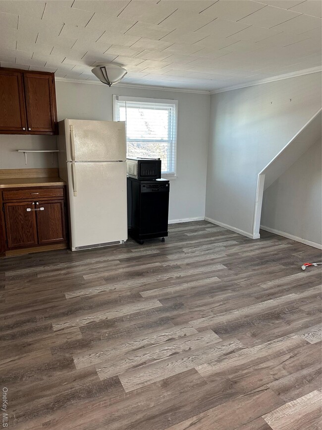 Photo - 626 Wool Ave