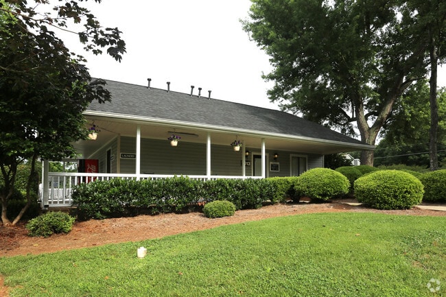 Photo - Brandemere Apartment Homes