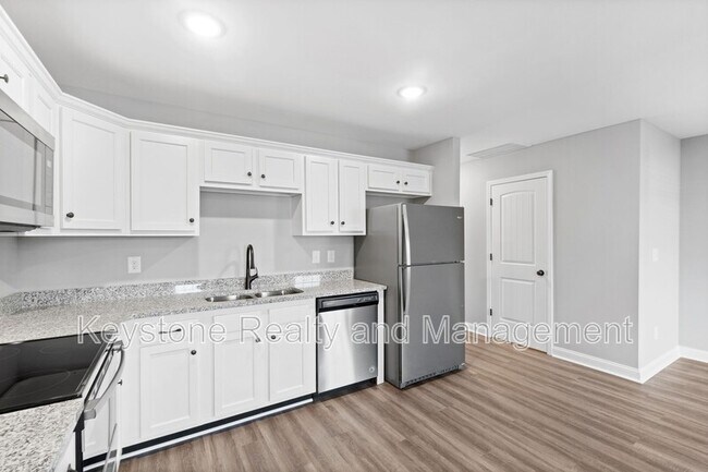Photo - 580 Heritage Pointe Dr