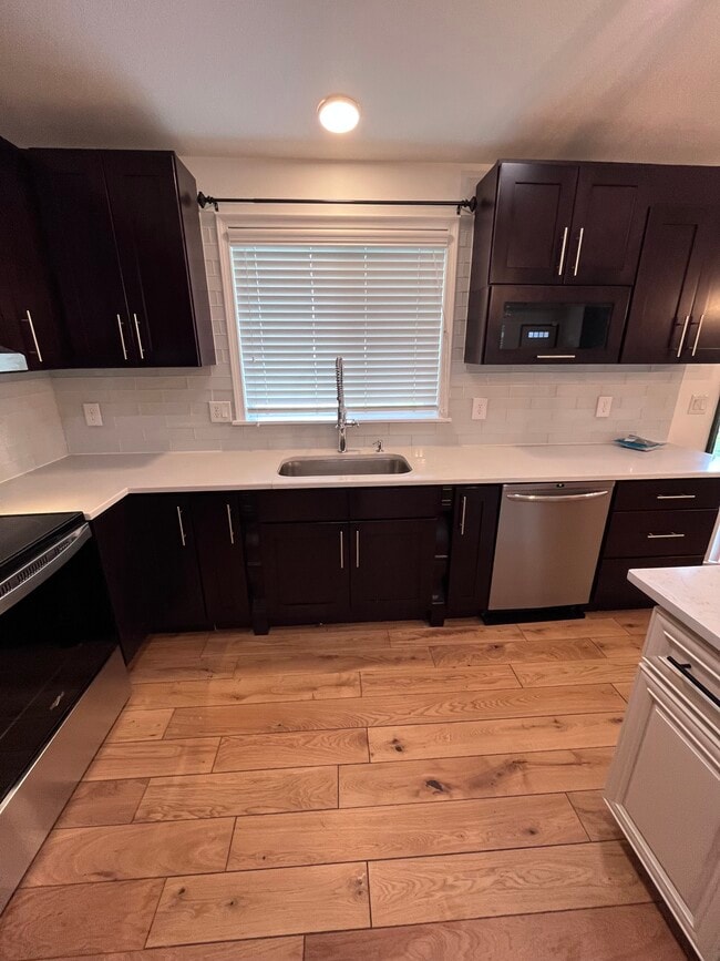 Photo - 2603 S 86th Ave