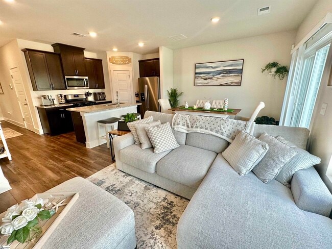 Photo - 44 Beachley Pl Townhome