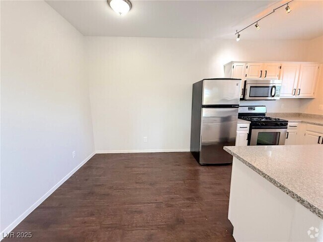 Building Photo - 5655 E Sahara Ave Unit 2054 Rental