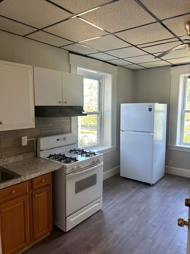 Photo - Studio Apartment for Rent – Utilities Included! Unit 1-5