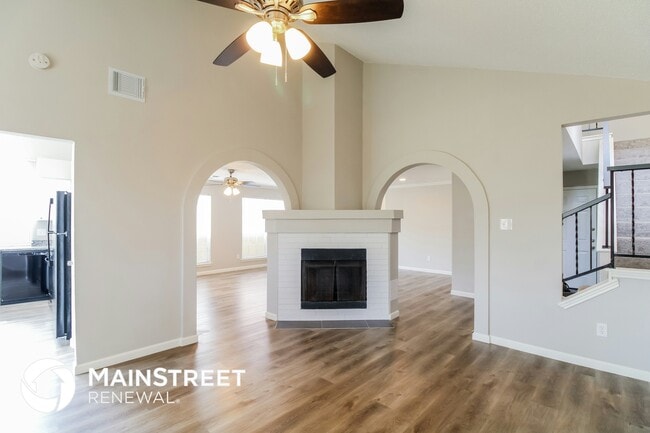 Photo - 1806 Courtside Pl Dr