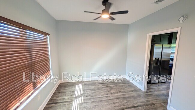 Photo - 224 Whipple Ave