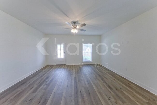 Photo - 7936 S Hendrick Dr