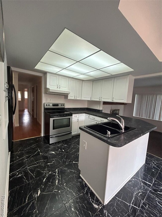 129 Pleasant Lake Dr