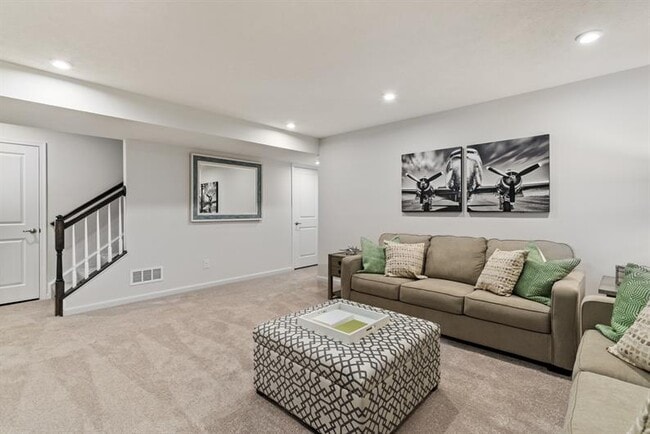 204 Dana Dr