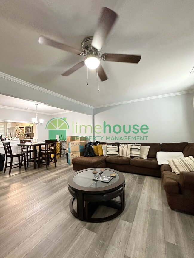 Photo - 4613 Marlwood Way