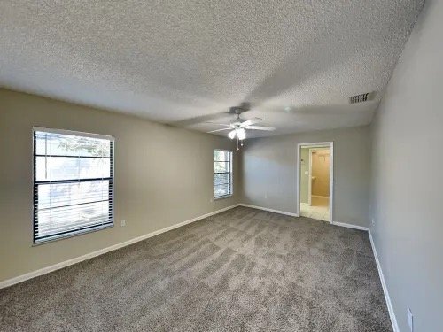 Photo - 285 Millstone Dr