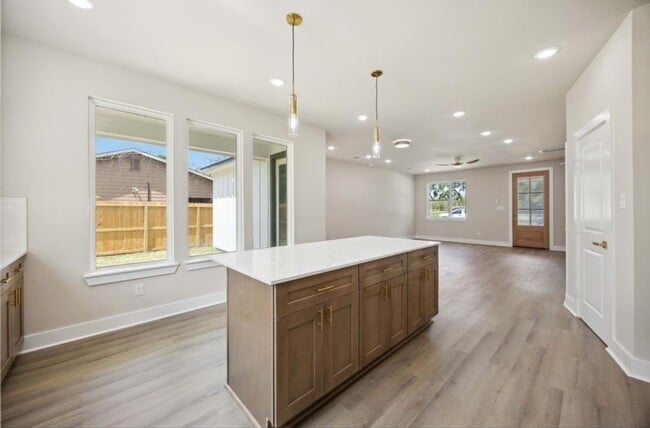 Photo - 222 Canino Rd