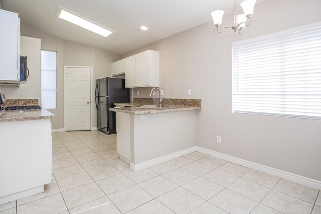 Photo - 5415 Moody Vista Ct