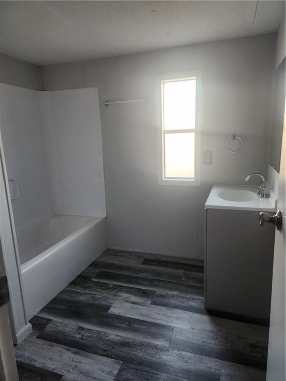 Photo - 78 Cemetery St