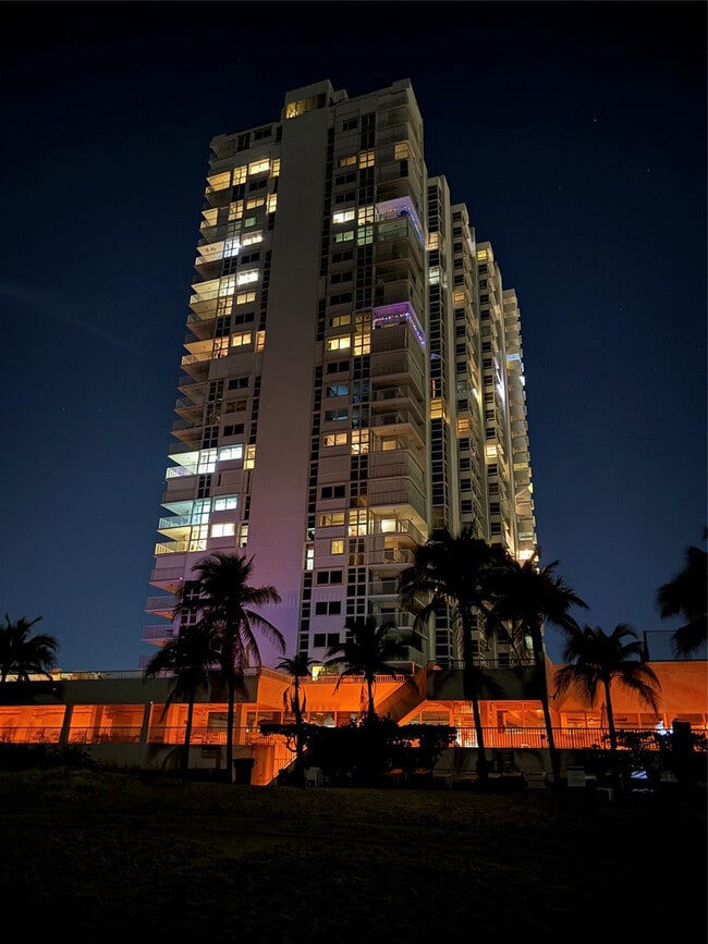 Building Photo - 1370 S Ocean Blvd Unit 1005