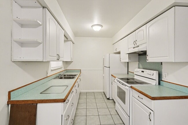 Photo - MOVE IN SPECIAL!!! - 1/2 OFF FIRST MONTH'S RENT