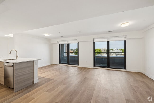 2BR, 2.5BA - 1,300SF - Dining Room