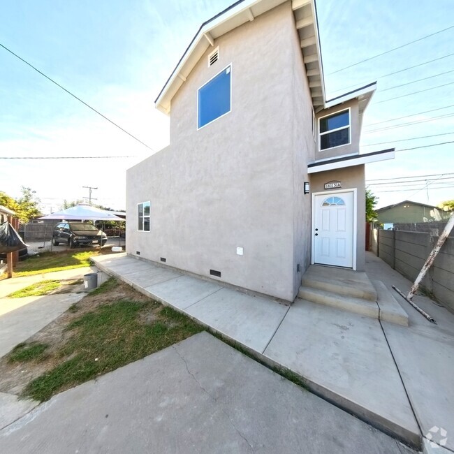 Building Photo - 16115 S Bradfield Ave Rental