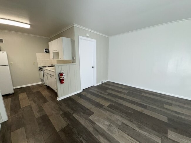 Photo - 501 NW 8th St