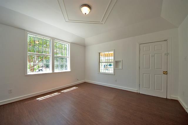 Photo - 5645 Santa Fe Ave