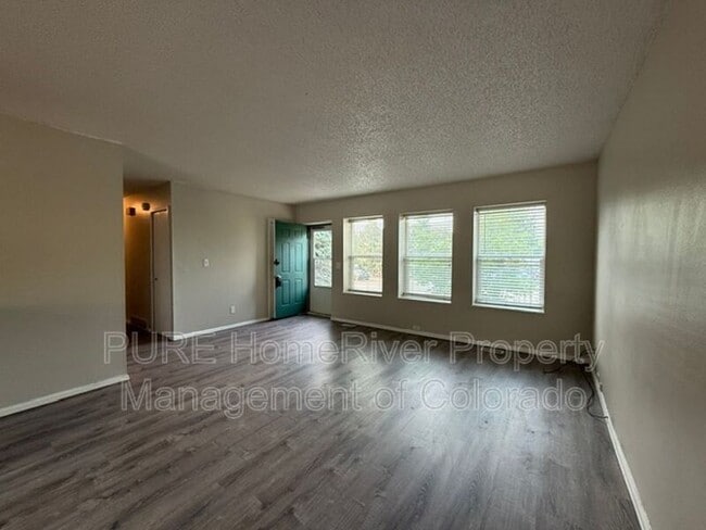 Photo - 7140 Poteae Dr