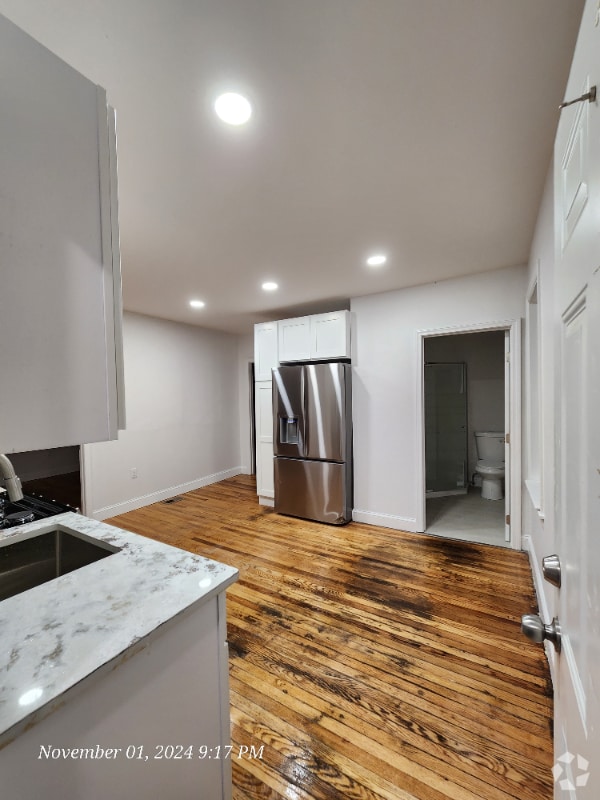 Building Photo - 70 Tremont St Rental