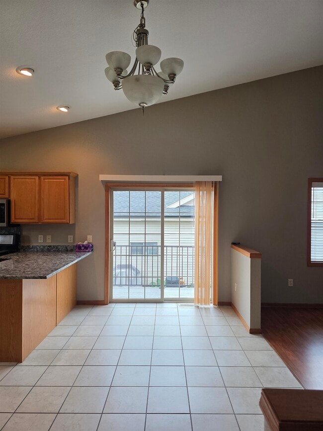 Photo - 3177 Bookham Dr