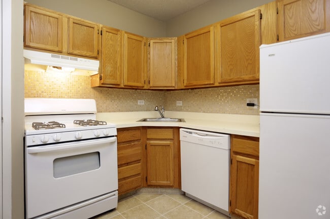 2 BR, 1.5 BA - Standard Unit - Maple Leaf Apartments