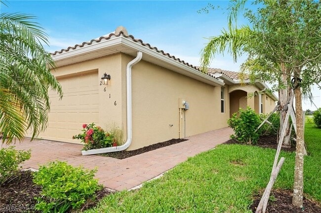 Photo - 2616 Vine Ave