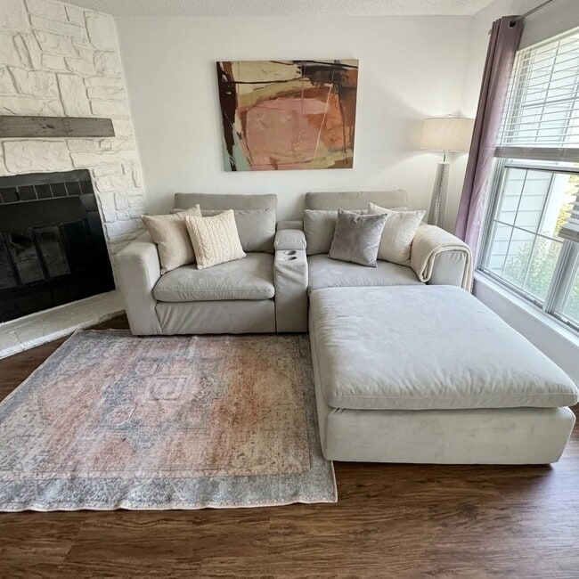 Photo - 10557 W Dartmouth Ave