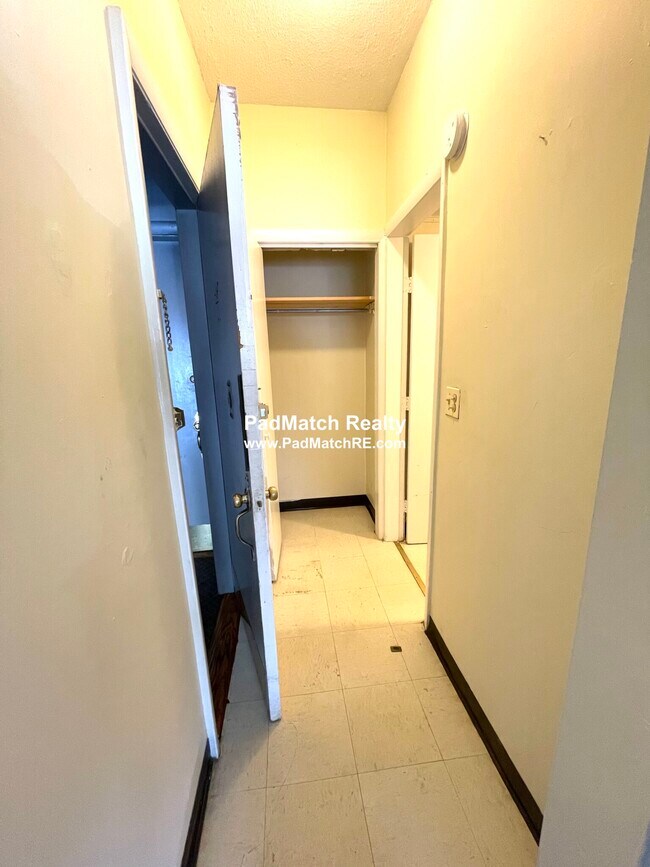 Photo - 1126 Commonwealth Ave