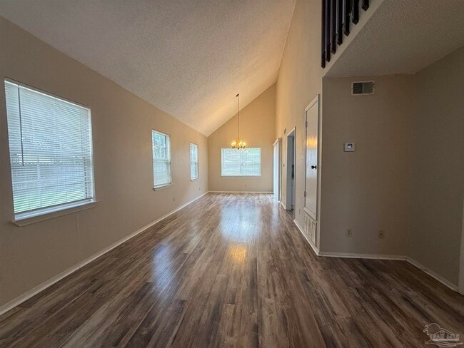 Photo - 3004 Cedarwood Village Ln