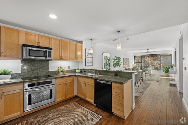 Building Photo - 1150 J St Unit 304 Rental