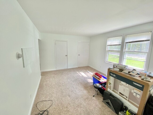 Photo - 146 Ethan Allen Pkwy Unit 1