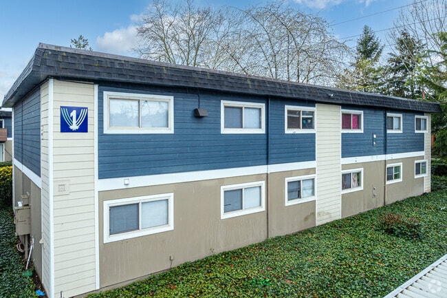 Photo - Rainier Crest