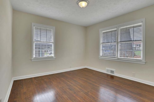 Photo - 1619 Valencia Rd Apartment Unit 1616 Valencia rd.
