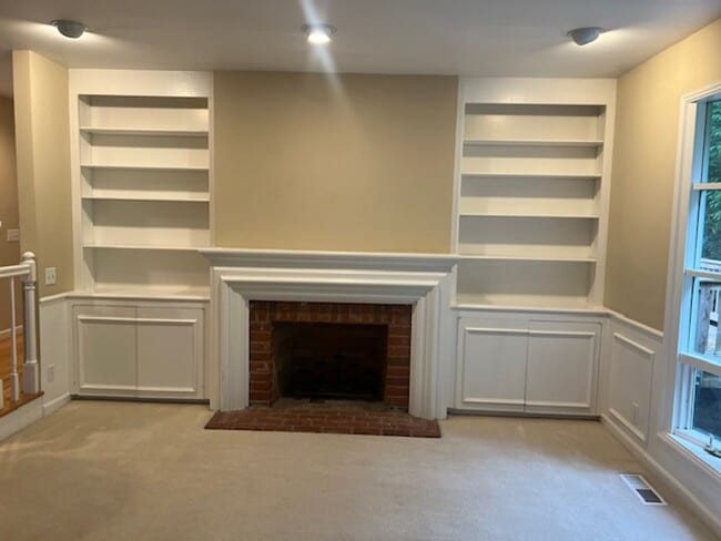 Photo - Highly desirable Sammamish 3 bedroom, 3 bath 1970asf.