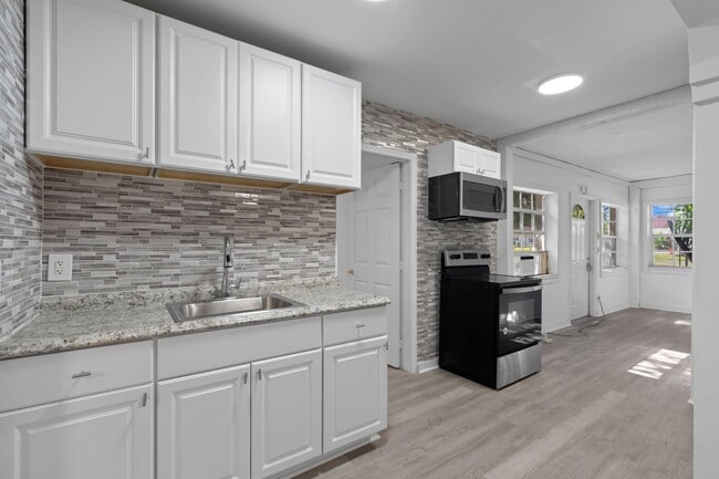 Photo - 1831 Juno Rd